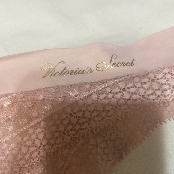6 Pack Lace Thongs Lg Victoria Secrets & Pink & LOUNGERIE P - Picture 7 of 10